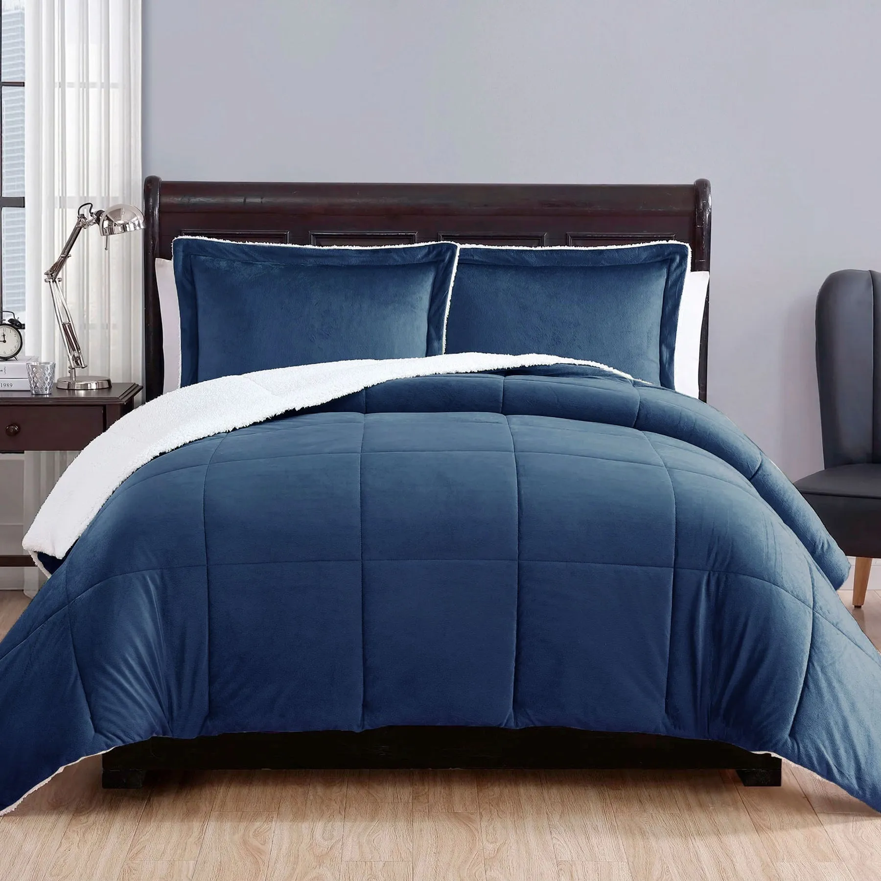 7p3-Piece-Ultra-soft-Micro-Mink-Comforter-Set-Queen-with-Sherpa-Reverse-Navy-Blue