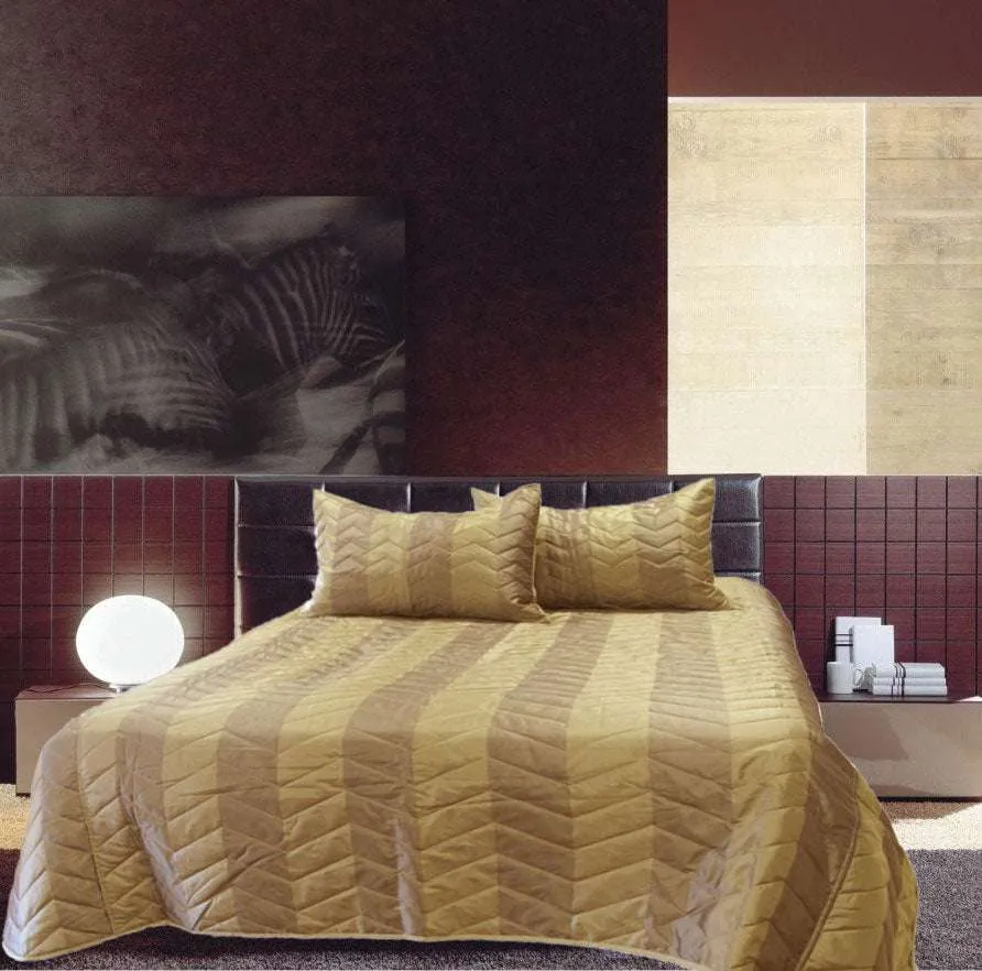 8fRapee-Faux-Silk-Coverlet-Set-Zig-Zag-Gold-Queen