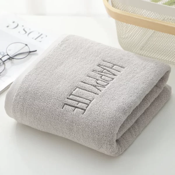 Light Gray Soft Cotton Bath Towel - 70x140cm, Quick Dry, Super Absorbent